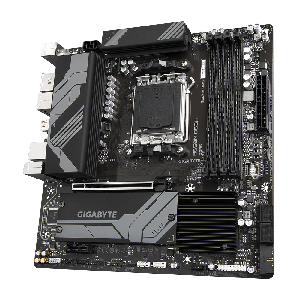 לוח Gigabyte B650M DS3H rev1.3 AM5 AMD CPU Micro-Atx DDR5