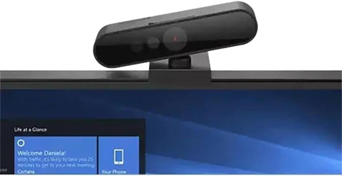 מצלמת אינטרנט Lenovo Performance FHD Webcam and Mic