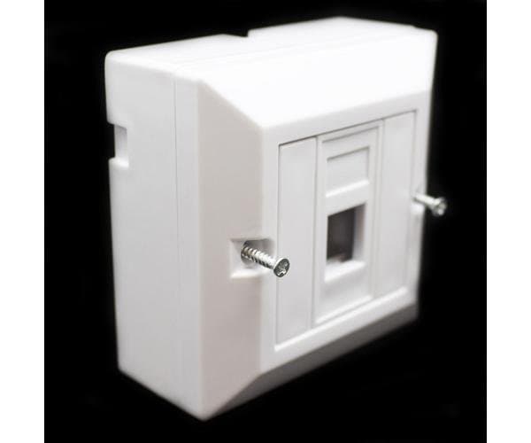 קופסא עם יציאה אחת ללא שקע RJ-45 Deep plastic box Cat6